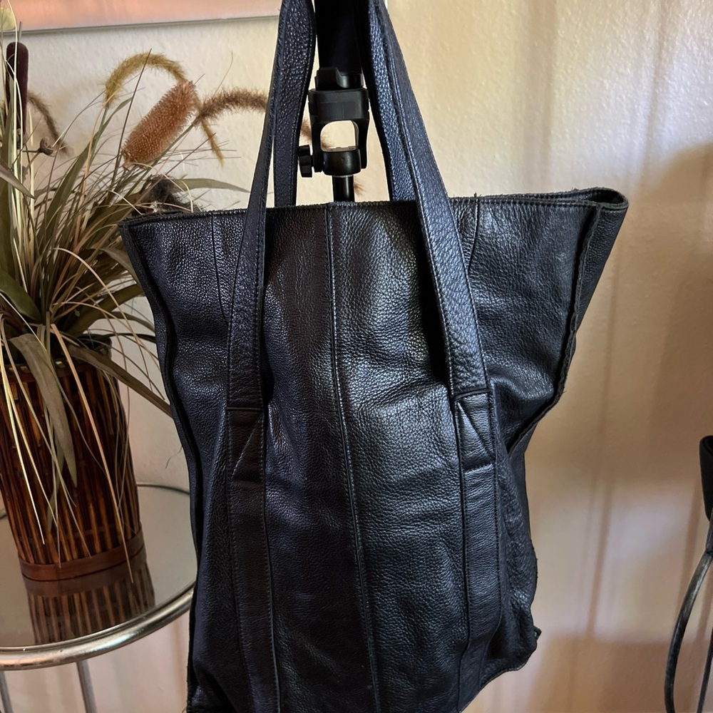 Banana Republic Genuine Leather Shoulder Bag